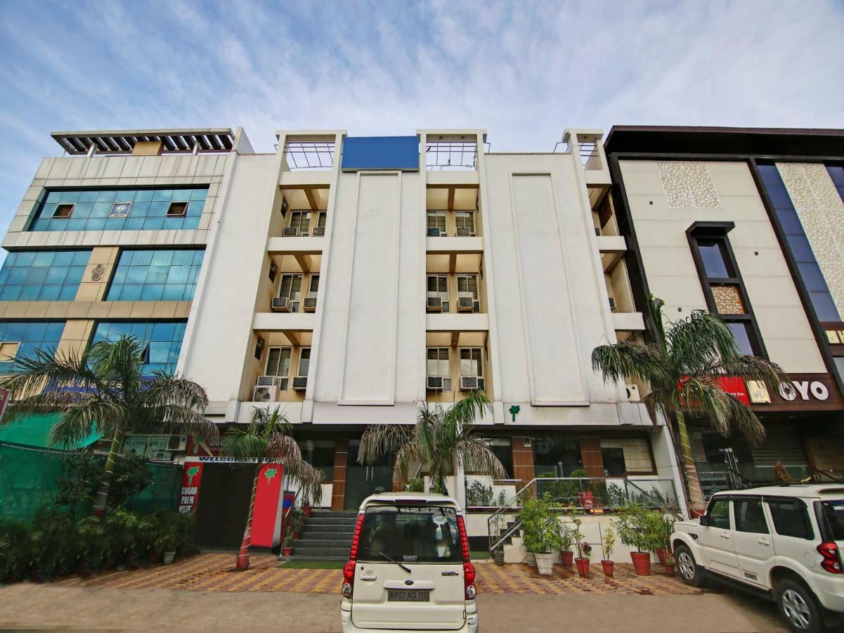 Capital O 32619 Hotel Sugar Palm กวาลิออร์ ภายนอก รูปภาพ