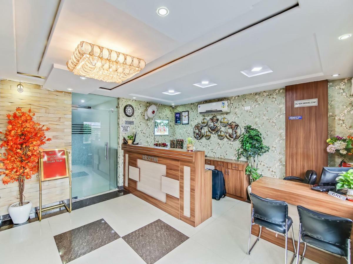 Capital O 32619 Hotel Sugar Palm กวาลิออร์ ภายนอก รูปภาพ